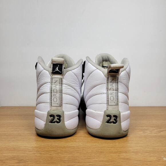 Nike Boys Air Jordan 12 510815-108 White Basketball Shoes Sneakers Size 4.5Y - Picture 3 of 9